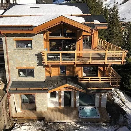 Comb Chalet Vous Seduira Par Leur Vue Imprenable