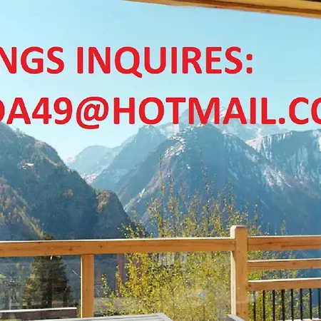 Holiday home Comb Chalet Vous Seduira Par Leur Vue Imprenable Les Deux Alpes