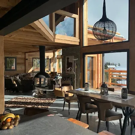Comb Chalet Vous Seduira Par Leur Vue Imprenable Les Deux Alpes