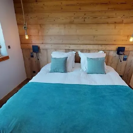 Holiday home Comb Chalet Vous Seduira Par Leur Vue Imprenable
